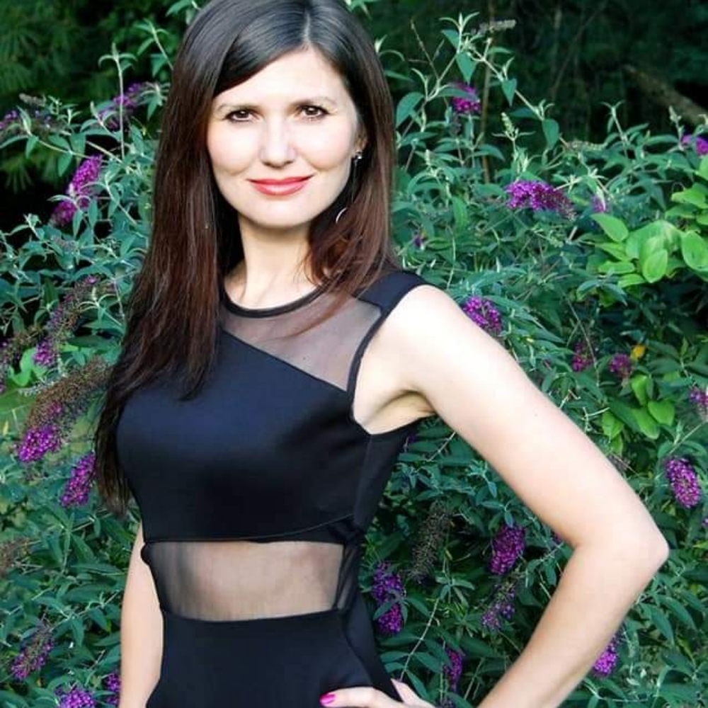 Meet your Posher, Irina